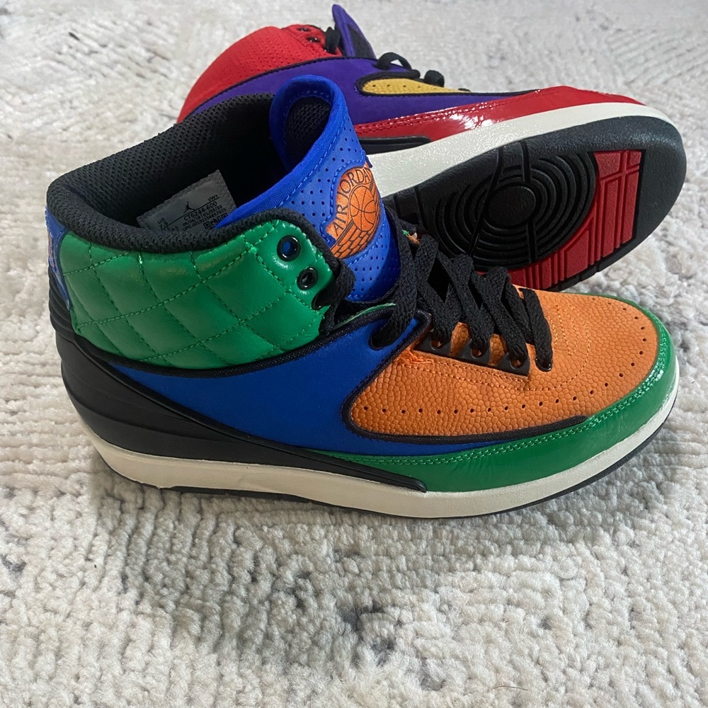 Nike Air Jordan 2 Retro Multi-Color CT6244-600 Orange Red Womens Size 7.5 Shoes